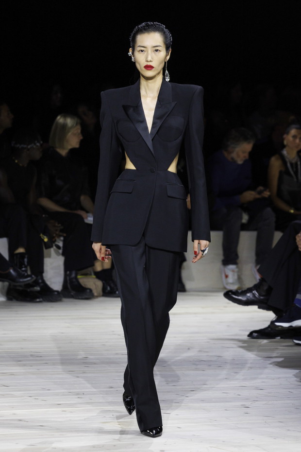 Alexander McQueen wiosna-lato 2024