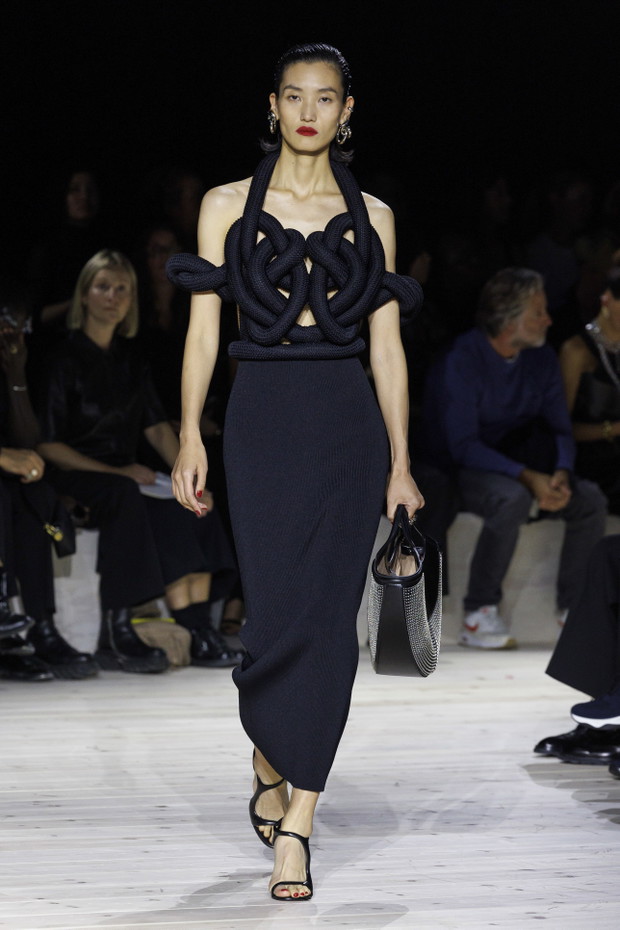 Alexander McQueen wiosna-lato 2024