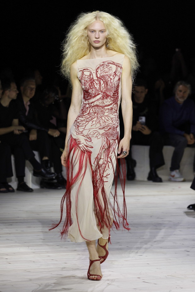 Alexander McQueen wiosna-lato 2024