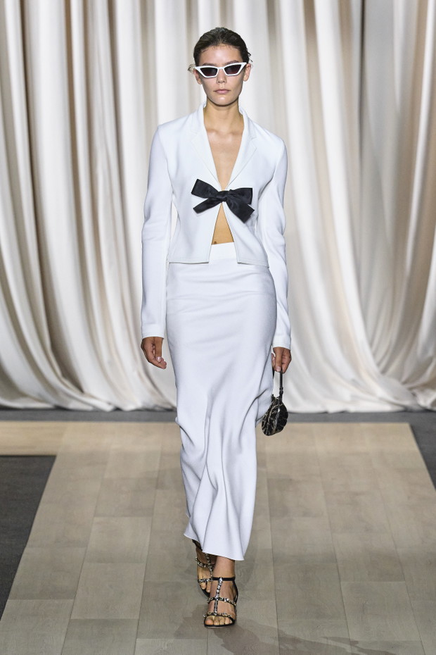 Giambattista Valli wiosna-lato 2024