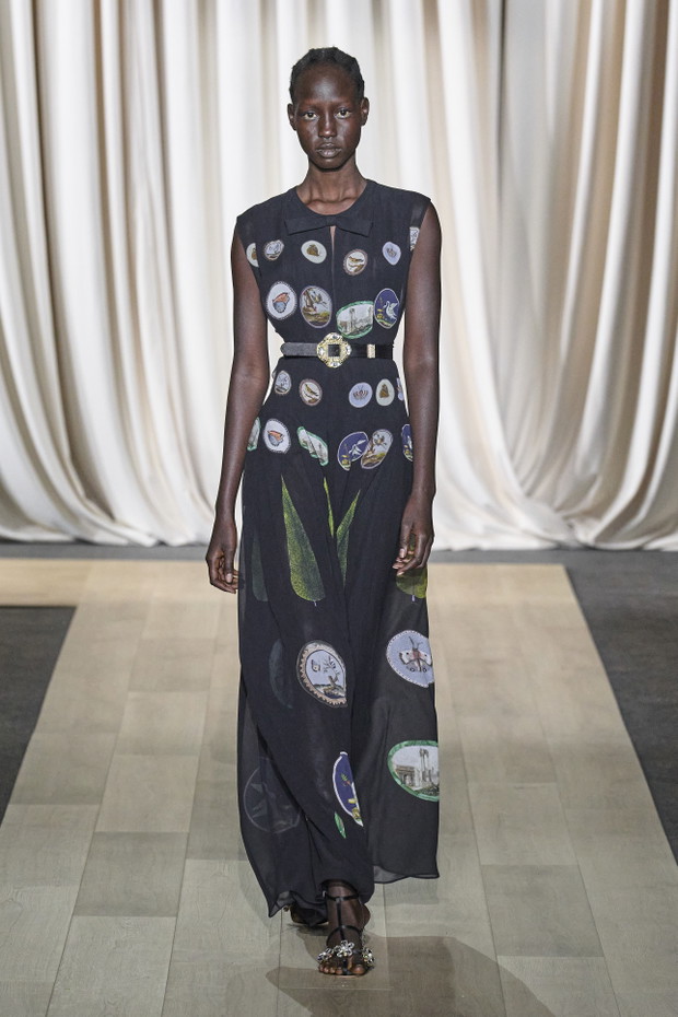 Giambattista Valli wiosna-lato 2024
