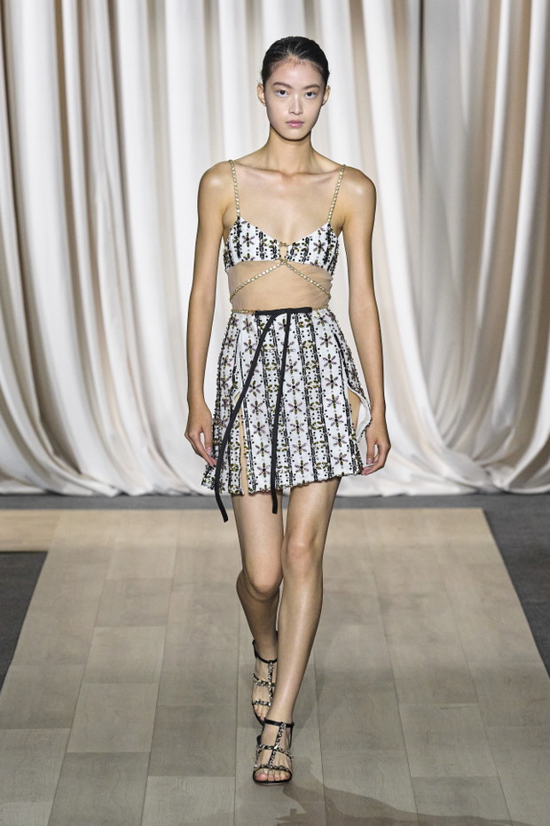 Giambattista Valli wiosna-lato 2024