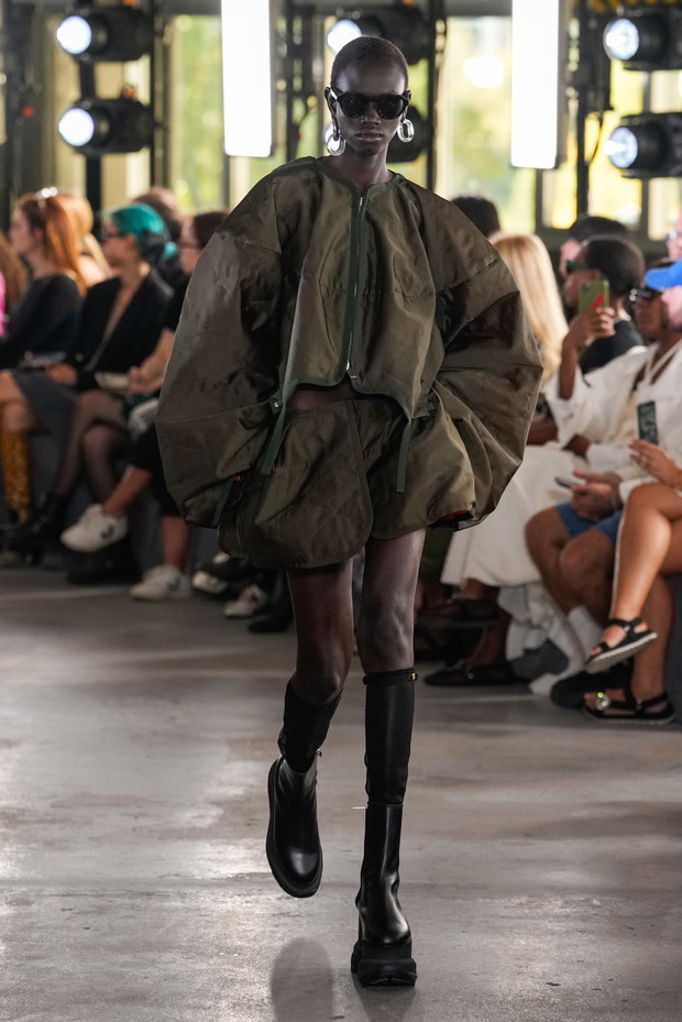 Sacai wiosna-lato 2024