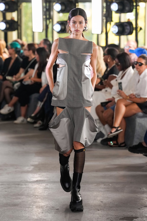Sacai wiosna-lato 2024