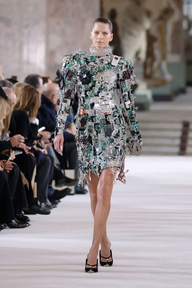 Schiaparelli haute couture wiosna-lato 2024