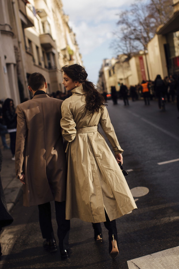 Street fashion z pokazów haute couture wiosna-lato 2024