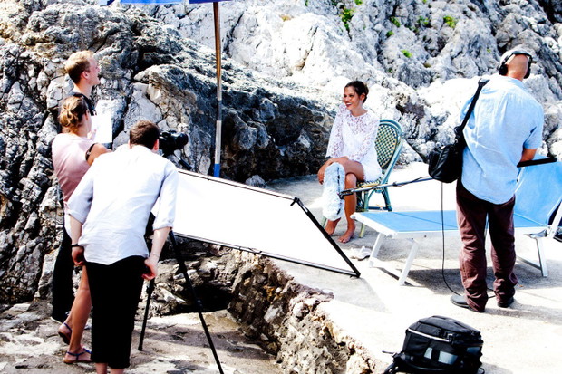Kulisy kampanii Dolce & Gabbana Light Blue 2013 z Biancą Balti i Davidem Gandy, fot. via Bianca Balti official FB