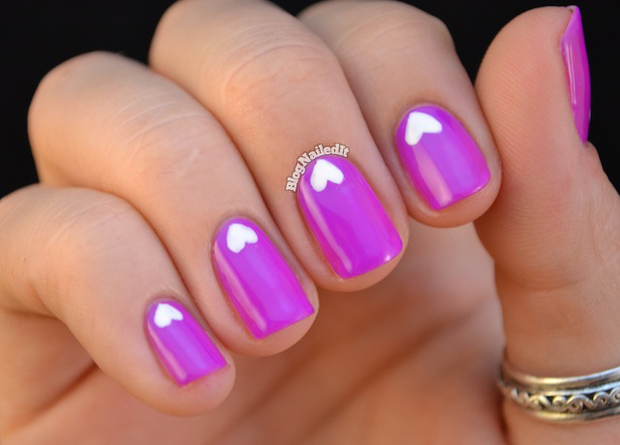 Manicure DIY na Walentynki: inspiracje z blogów