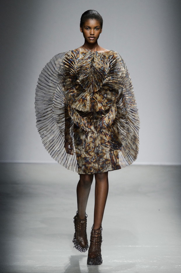 Iris van Herpen jesień-zima 2015/2016