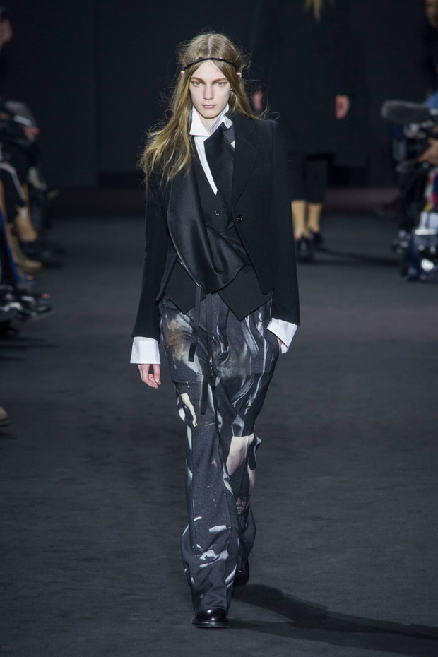 Ann Demeulemeester jesień-zima 2016/2017