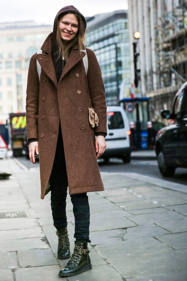 Street fashion: modelki off duty na London Fashion Week j-z 2016/2017