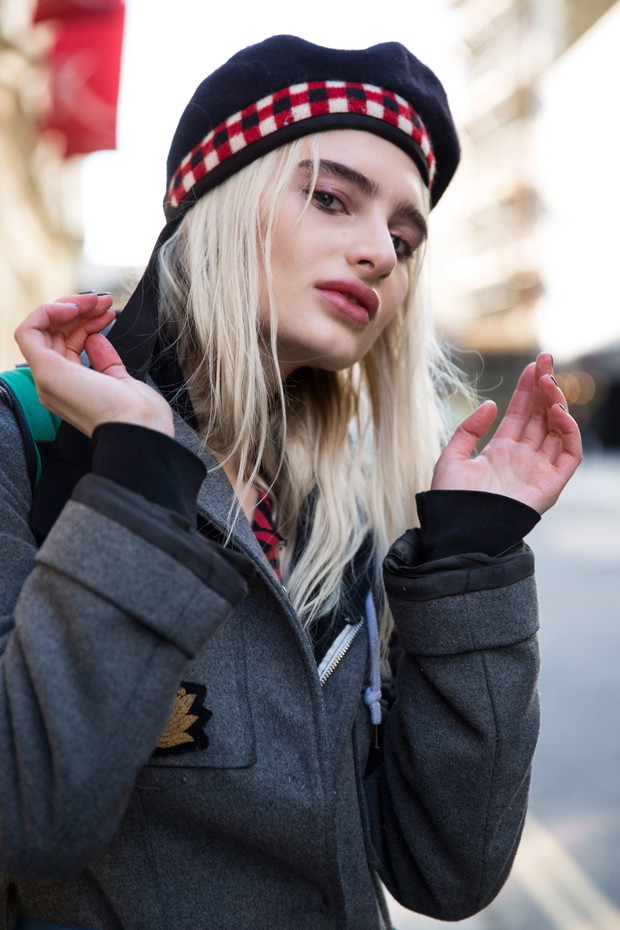 Street fashion: modelki off duty na London Fashion Week j-z 2016/2017