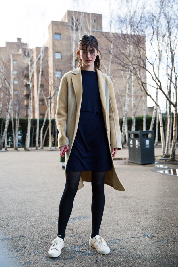 Street fashion: modelki off duty na London Fashion Week j-z 2016/2017