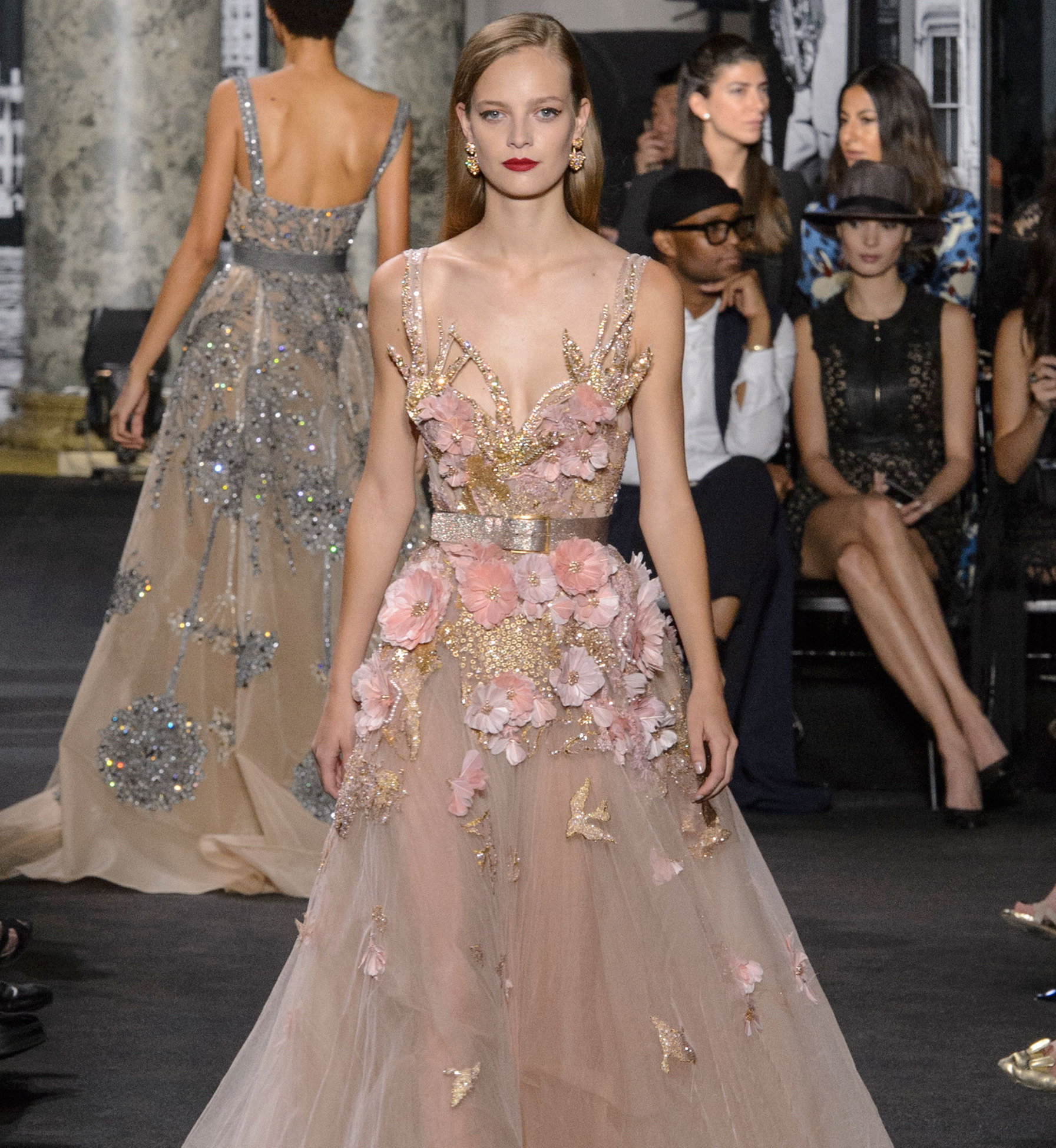 Elie Saab haute couture jesień-zima 2016/2017, fot. Imaxtree