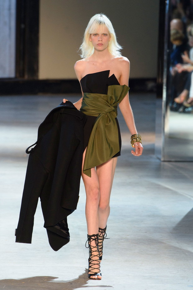 Alexandre Vauthier haute couture jesień-zima 2016/2017, fot. Imaxtree