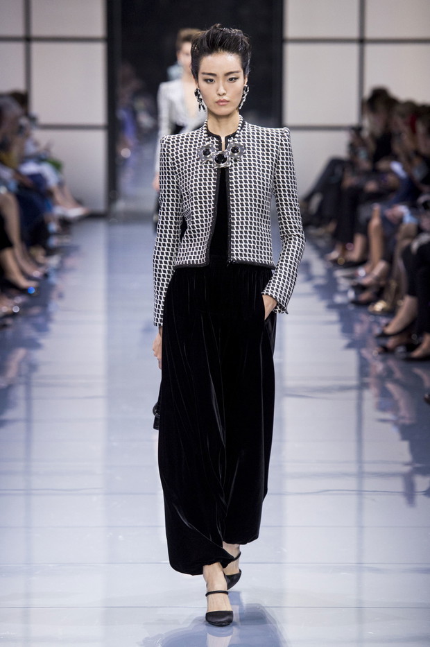 Armani Privé haute couture jesień-zima 2016/2017, fot. Imaxtree