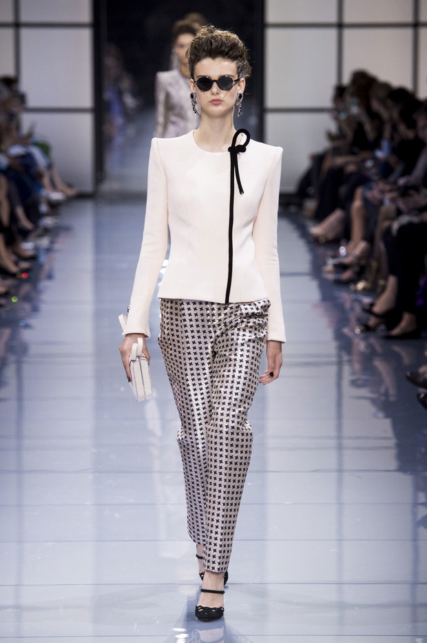 Armani Privé haute couture jesień-zima 2016/2017, fot. Imaxtree