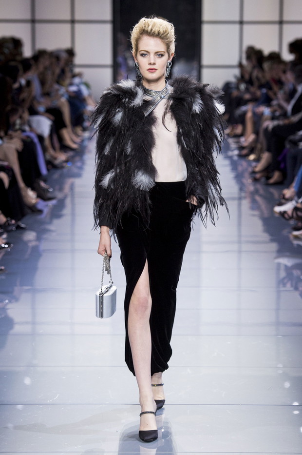 Armani Privé haute couture jesień-zima 2016/2017, fot. Imaxtree