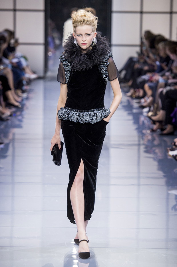 Armani Privé haute couture jesień-zima 2016/2017, fot. Imaxtree