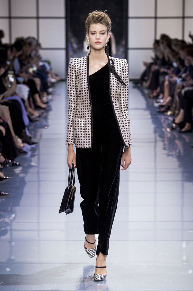 Armani Privé haute couture jesień-zima 2016/2017, fot. Imaxtree