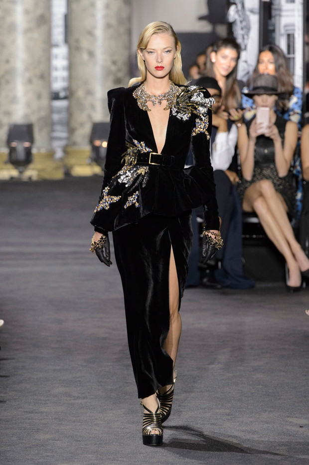 Elie Saab haute couture jesień-zima 2016/2017, fot. Imaxtree