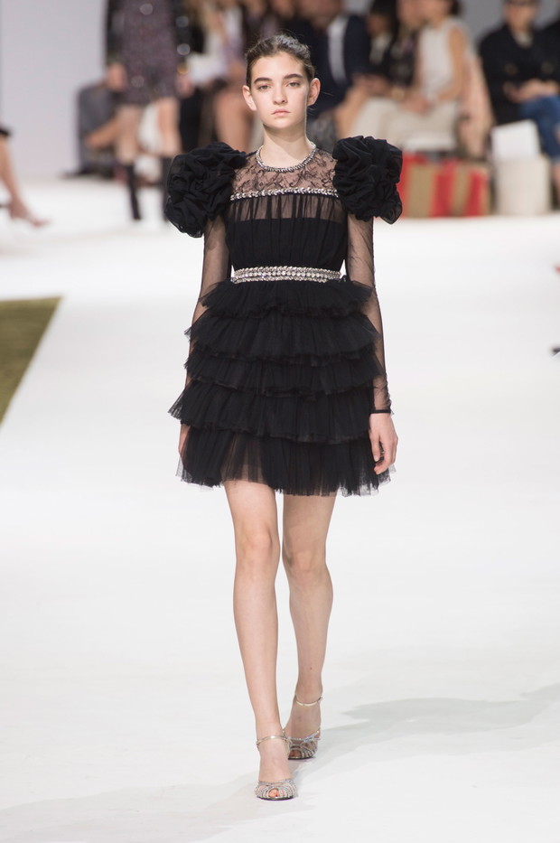 Giambattista Valli haute couture jesień-zima 2016/2017, fot. Imaxtree