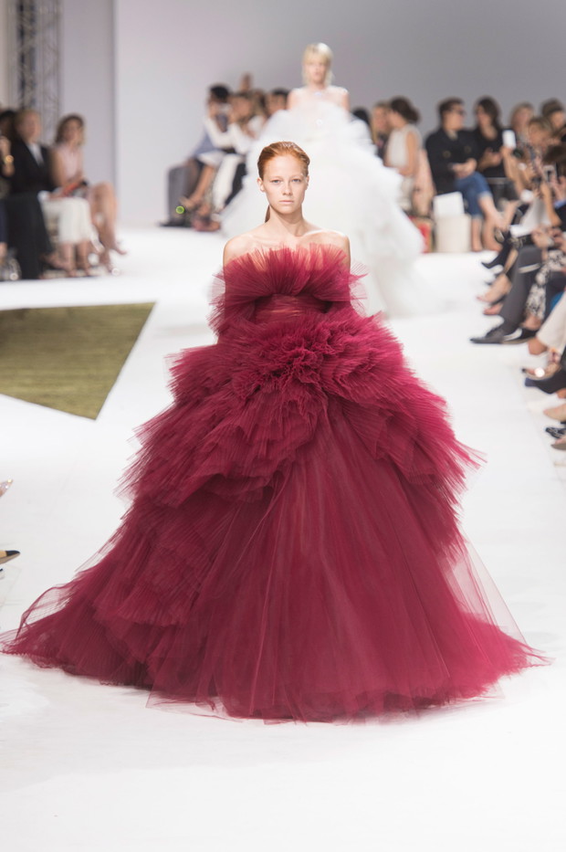 Giambattista Valli haute couture jesień-zima 2016/2017, fot. Imaxtree