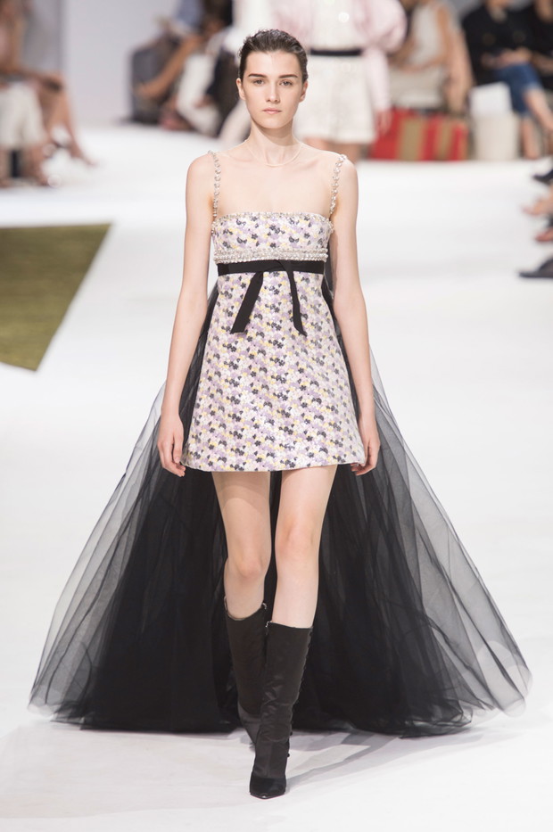 Giambattista Valli haute couture jesień-zima 2016/2017, fot. Imaxtree