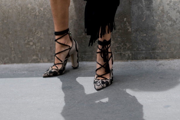 Street fashion: haute couture jesień-zima 2016/2017, fot. Imaxtree
