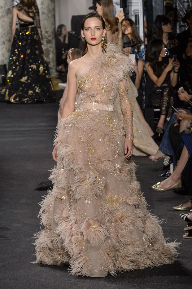 Elie Saab haute couture jesień-zima 2016/2017, fot. Imaxtree