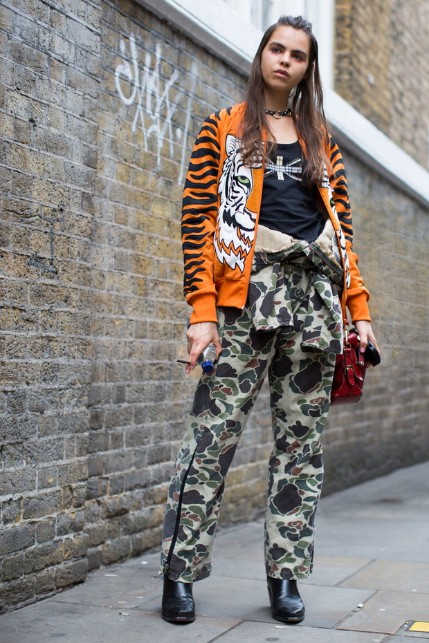 Street fashion: modelki off duty na London Fashion Week SS17
