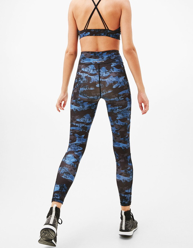 Sportowa kolekcja Bershka Start Moving Woman