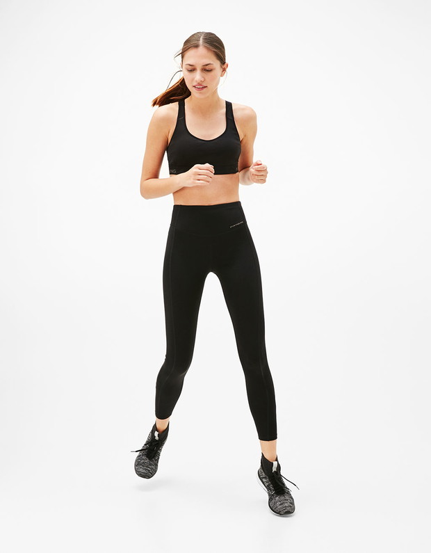 Sportowa kolekcja Bershka Start Moving Woman