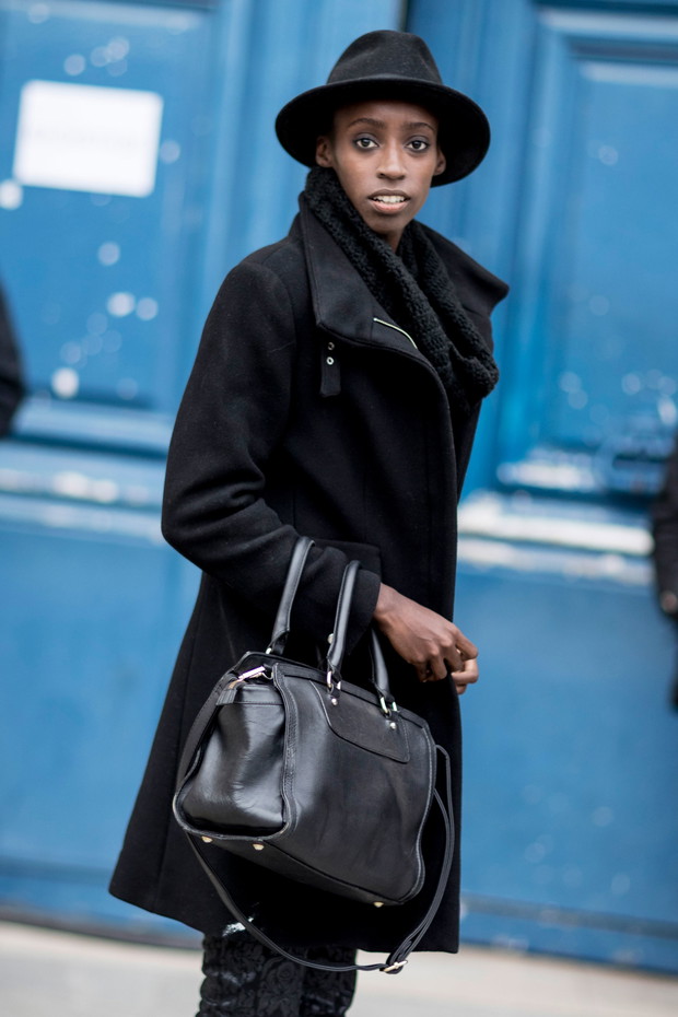 Street fashion: modelki off duty na Paris Fashion Week haute couture SS17