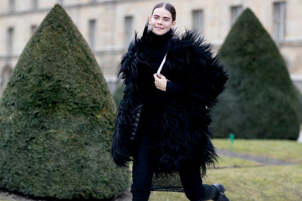 Street fashion: modelki off duty Paris Fashion Week haute couture SS17