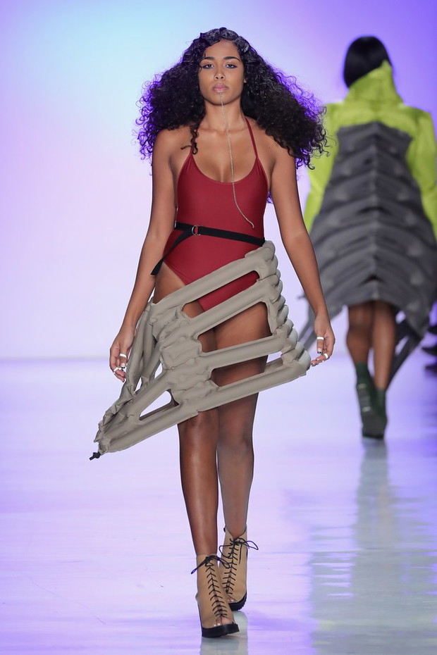 27 modelek plus size na pokazach New York Fashion Week