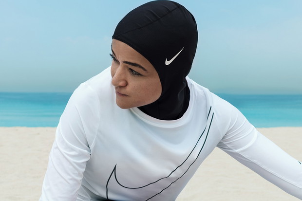 Firma Nike stworzyła sportowy hijab