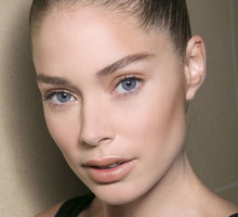 Microblading - co to jest? fot. Imaxtree