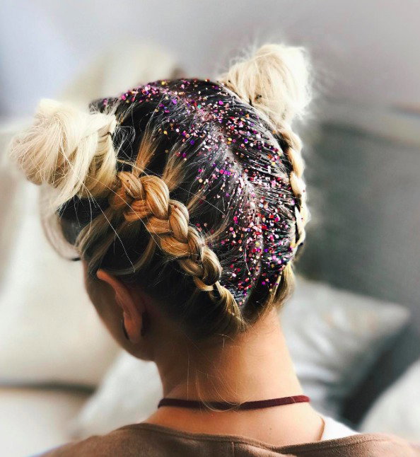 #GlitterRoots - festiwalowy trend urodowy