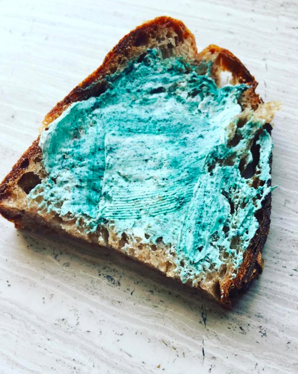 #Mermaidtoast - trend kulinarny z Instagrama