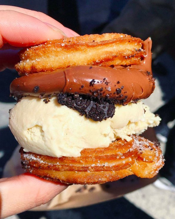 2. Lodowa kanapka z churros