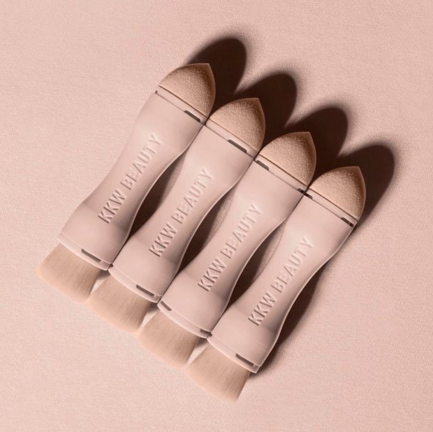 KKW BEAUTY - marka kosmetyczna Kim Kardashian. Znamy pierwszy produkt!