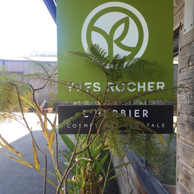 Francja z Yves Rocher - pola Yves Rocher
