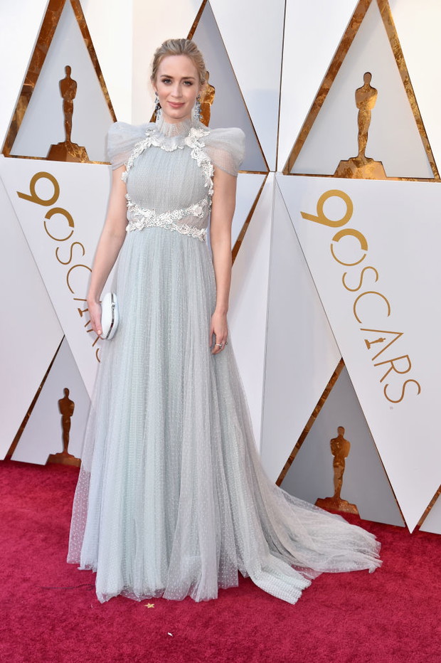 Oscary 2018: Emily Blunt w sukni Schiaparelli