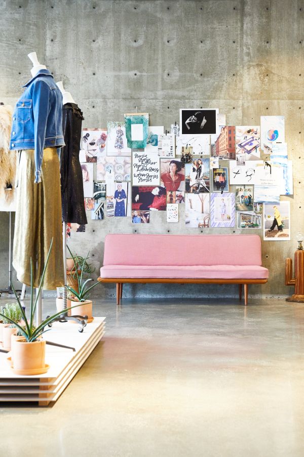 & Other Stories, atelier w LA