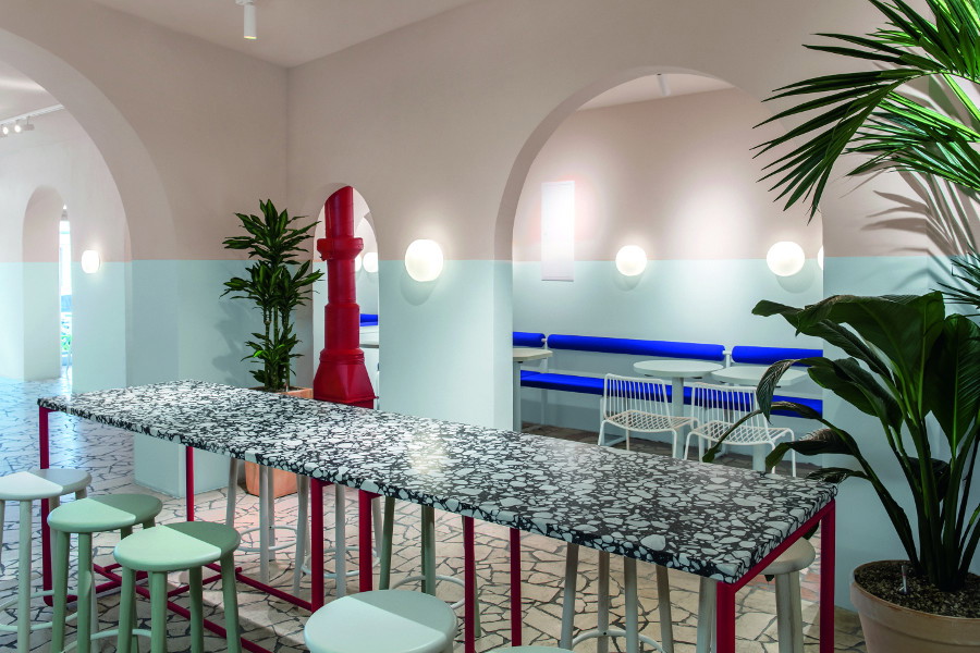 Restauracja L.A. POKÉ, projekt: Ester Bruzkus Architekten