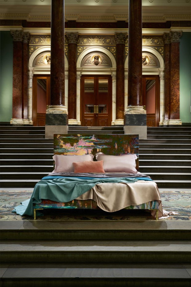 Łóżka SAVOIR BEDS X National Gallery