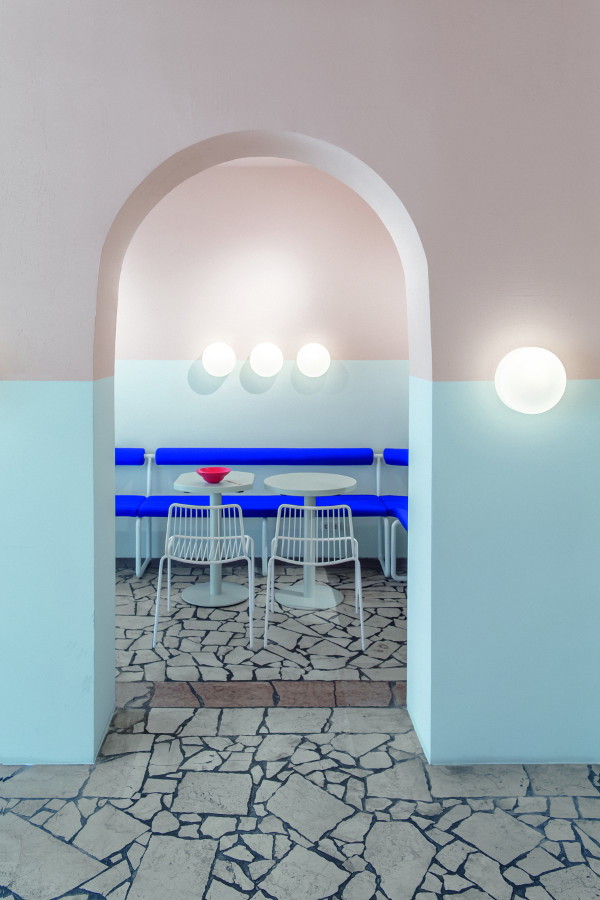 Restauracja L.A. POKÉ, projekt: Ester Bruzkus Architekten