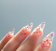 Modne paznokcie 2019: Jelly Nails