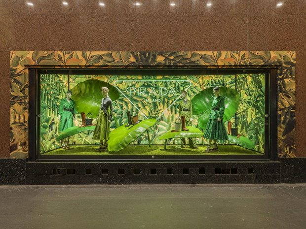 „Hyper Leaves” - pop up Prady w Galerii Lafayette